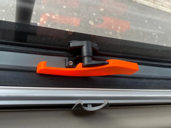 s-l1600 - 2025-10-06T133652.827