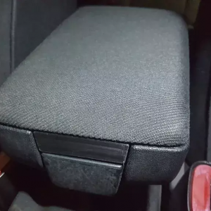 Pulsante bracciolo portaoggetti alfaromeo 147 e alfa romeo GT console centrale