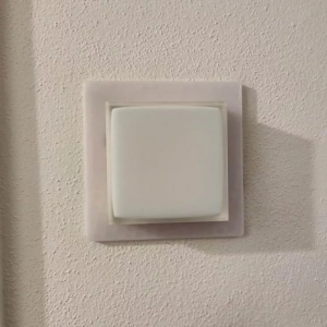 Adattatore Relè Netatmo per Scatola 503 – Supporto con Cover Estetica