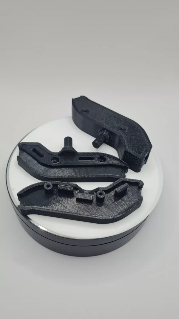 s-l1600 (44) Clip 3D per Ripiano Posteriore Ford Puma