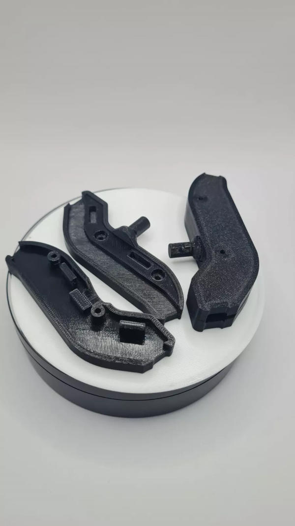 s-l1600 (47) Clip 3D per Ripiano Posteriore Ford Puma